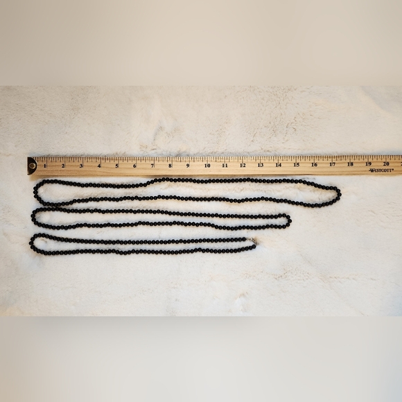 2/$10 -  3 strands of black faux pearls - Picture 3 of 4